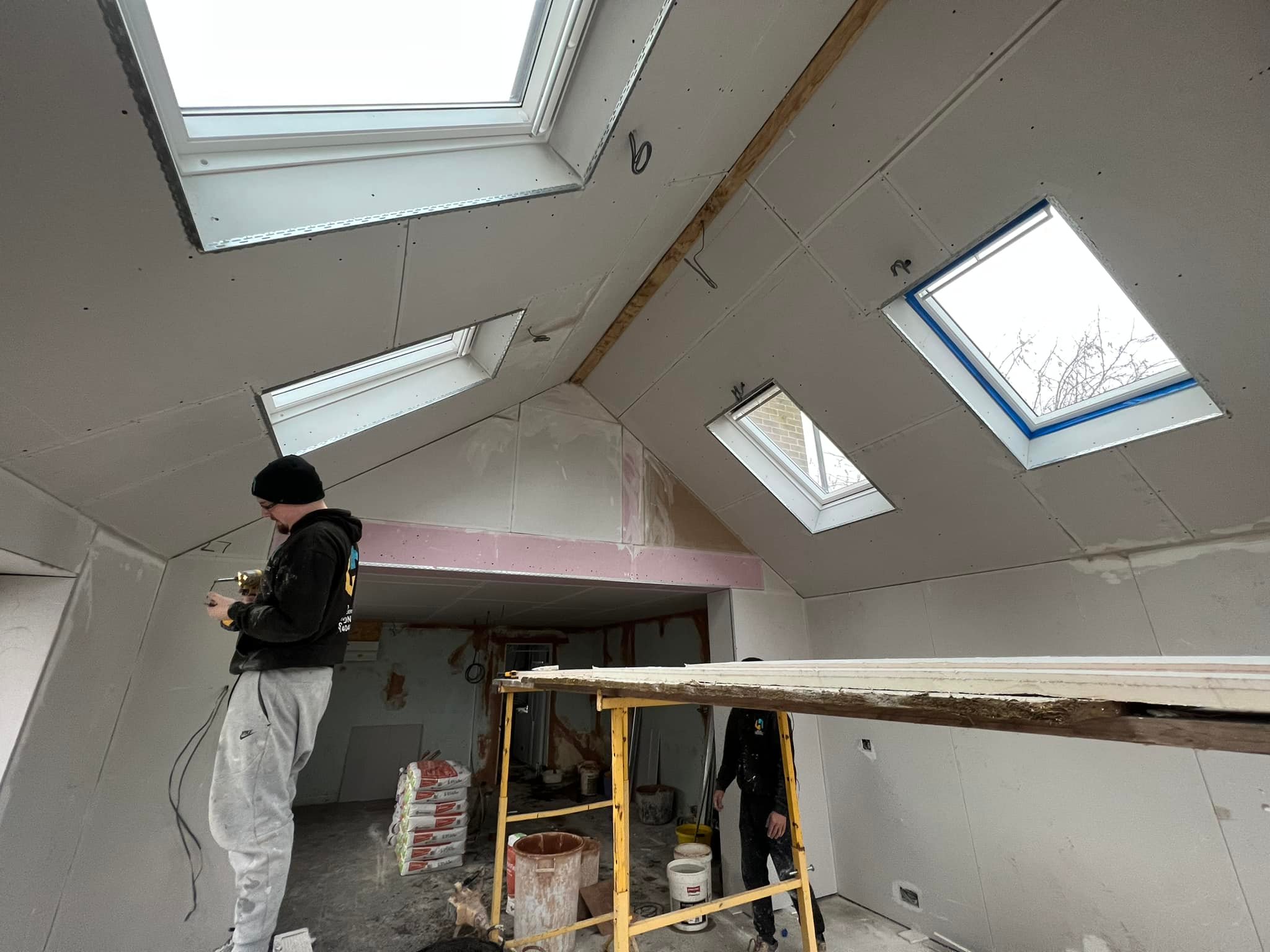 Repairing Cracks and Damaged Plaster in Wolverhampton